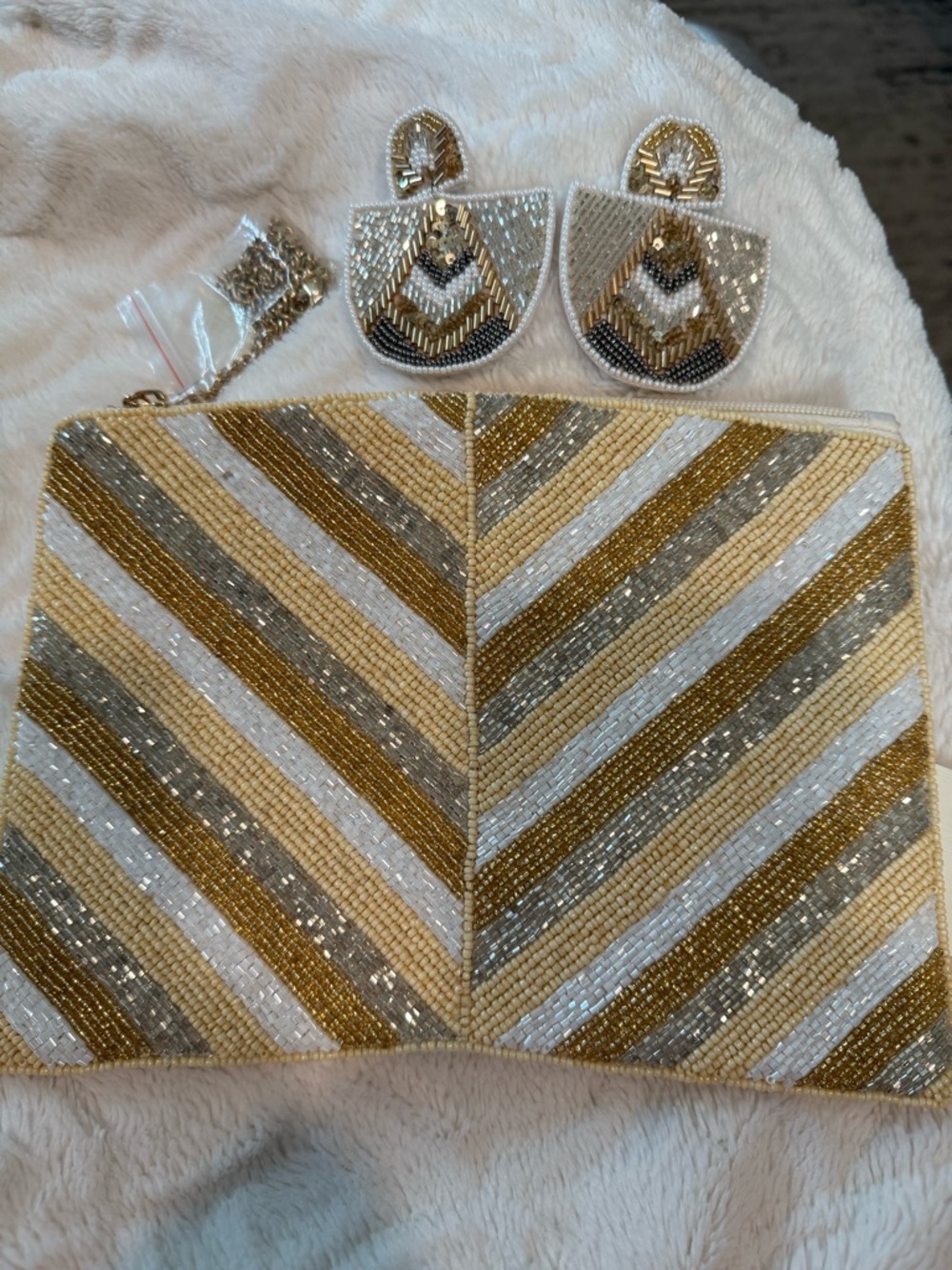 Beaded Stripe Clutch Crossbody Bag in Gold, Silver & Cream & Earrings